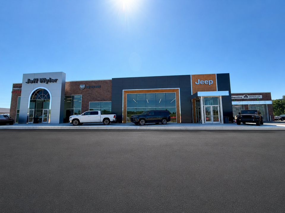 Jeff Wyler Chrysler Dodge Jeep Ram Lawrenceburg photo 3