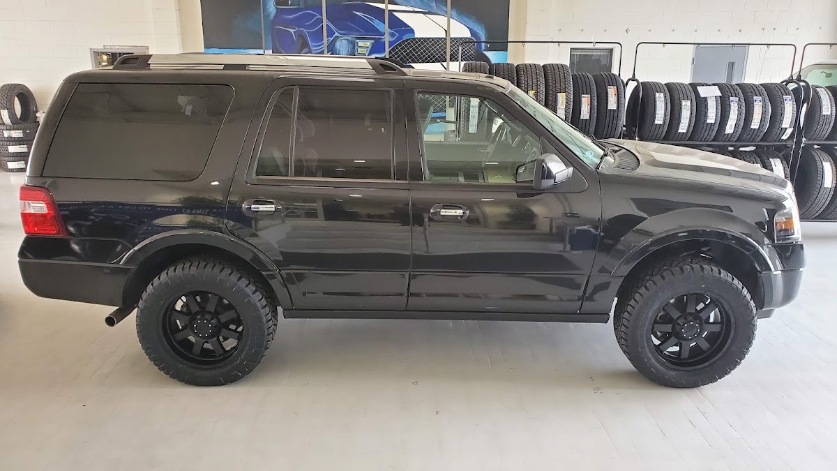Lithia Ford of Roseburg photo 2