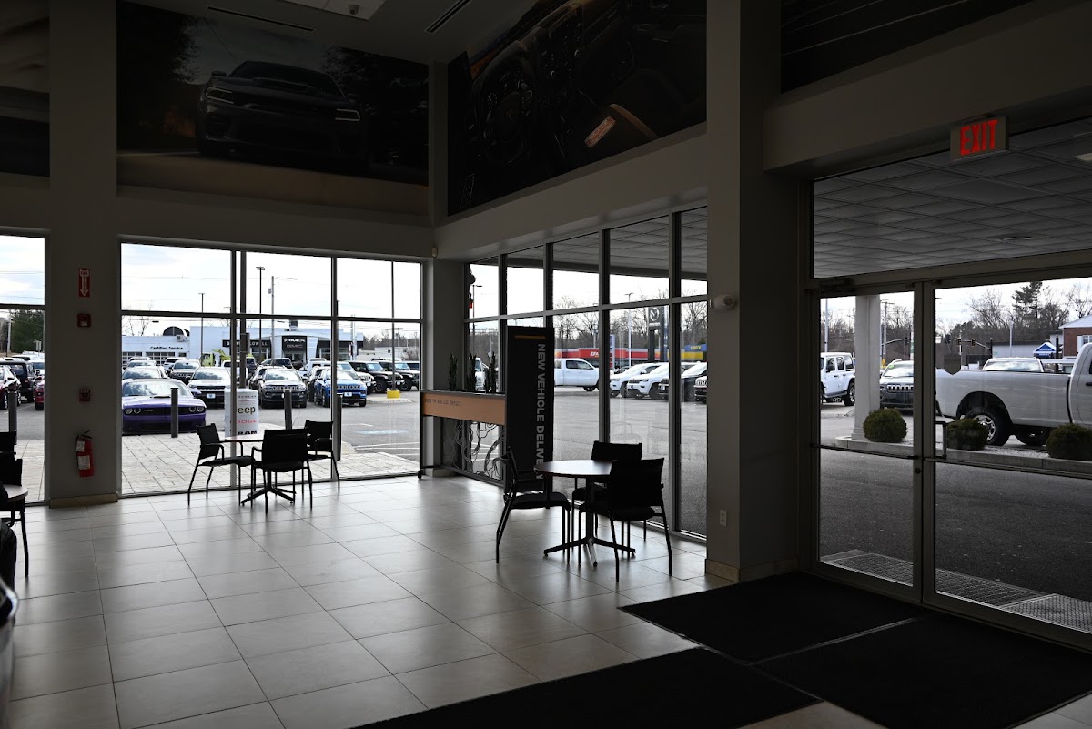 495 Chrysler Dodge Jeep RAM photo 5