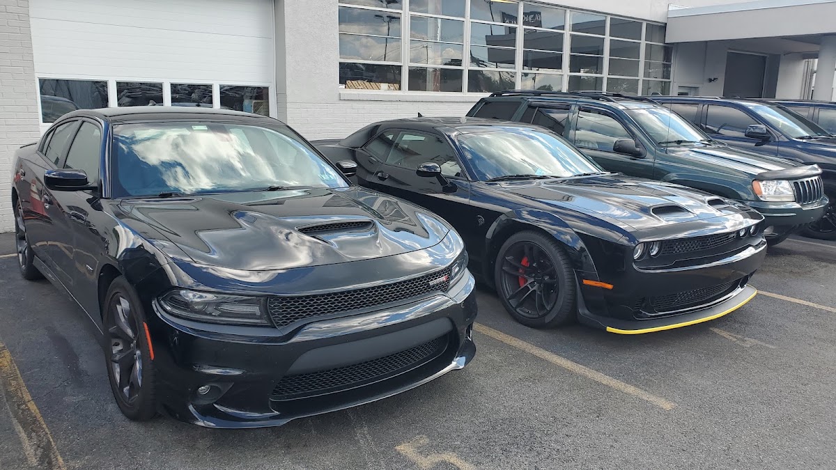 Kelly Chrysler Dodge Jeep photo 2