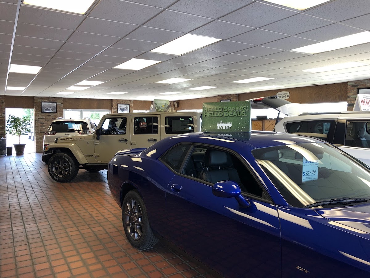Lager's Chrysler Dodge Jeep RAM of Mankato photo 4