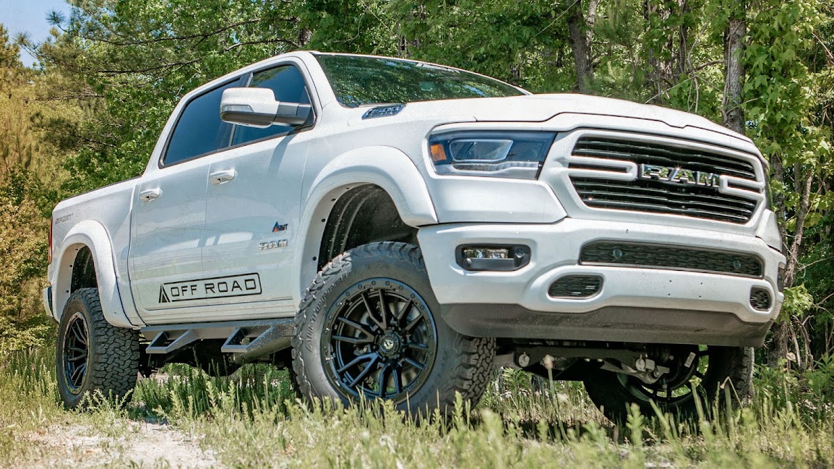 Lager's Chrysler Dodge Jeep RAM of Mankato photo 2