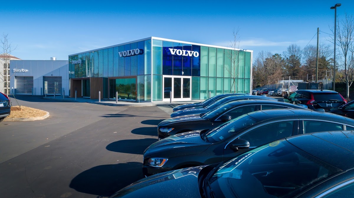 University Volvo Cars photo 1
