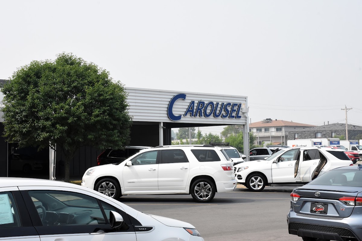 Carousel Preowned photo 1