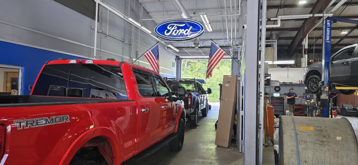 Twin State Ford Saint Johnsbury photo 2