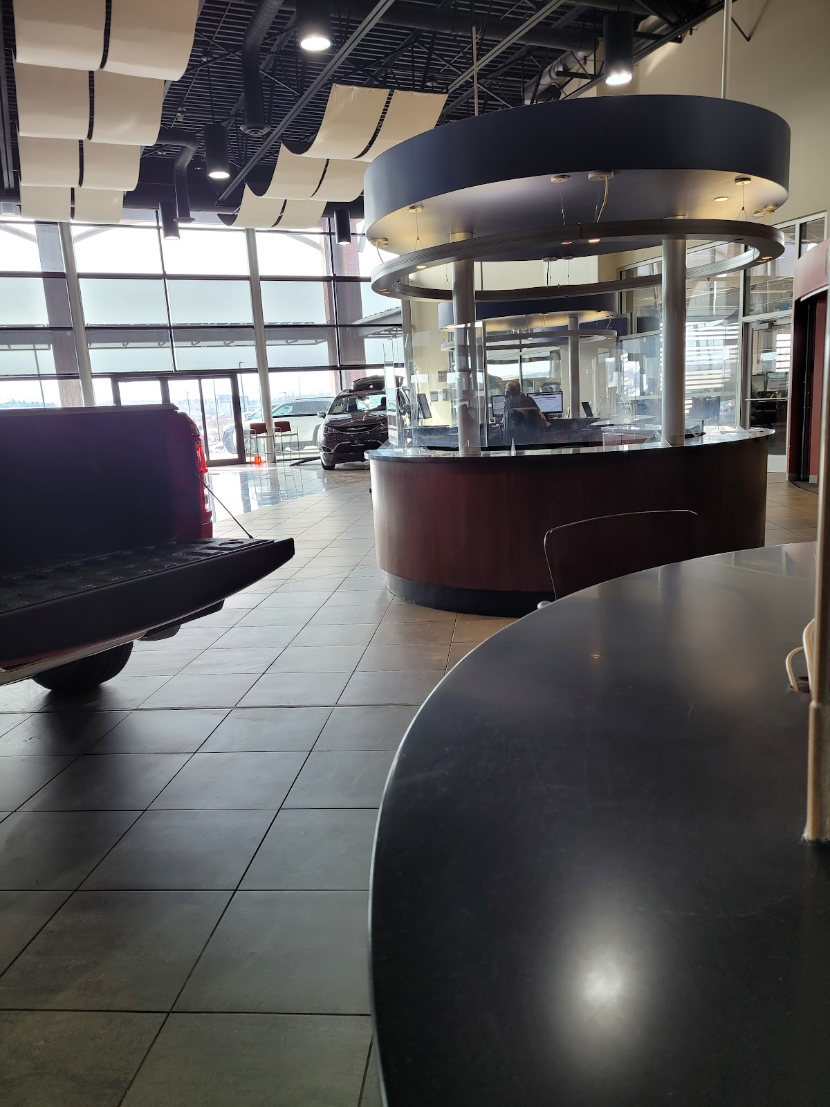 Edwards Chrysler Dodge Jeep Ram Village Pointe photo 3