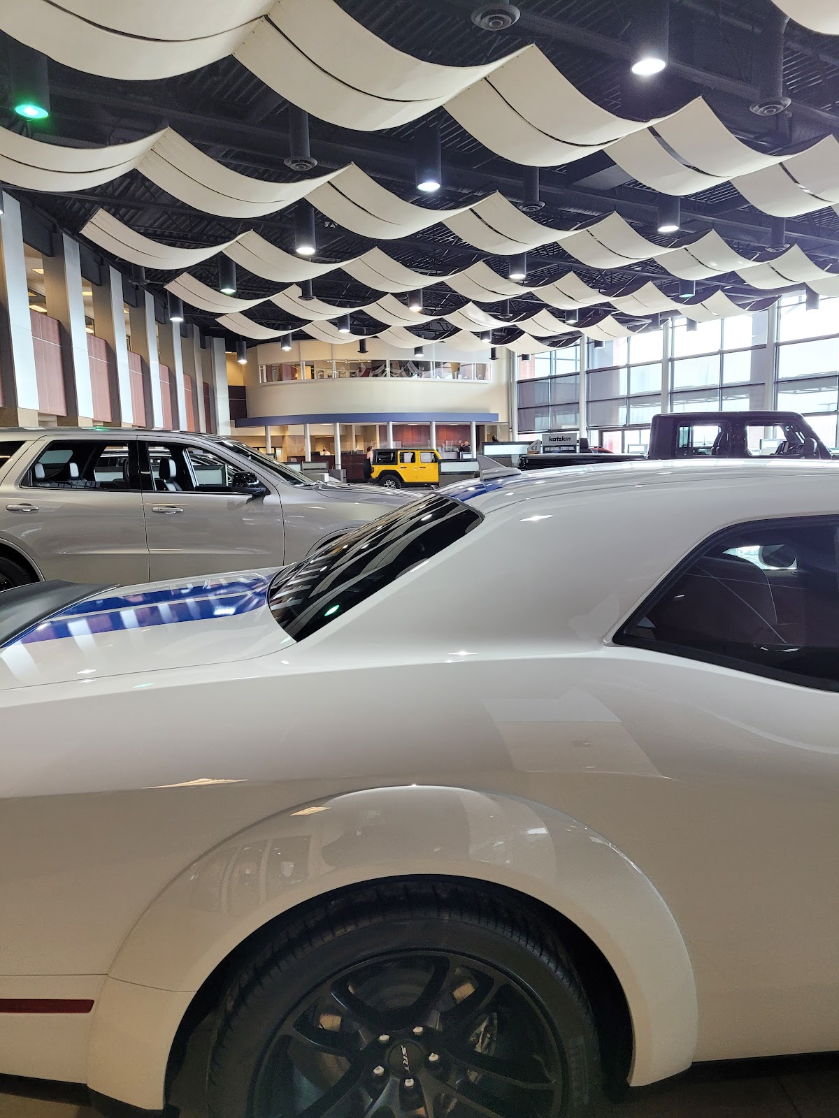 Edwards Chrysler Dodge Jeep Ram Village Pointe photo 2