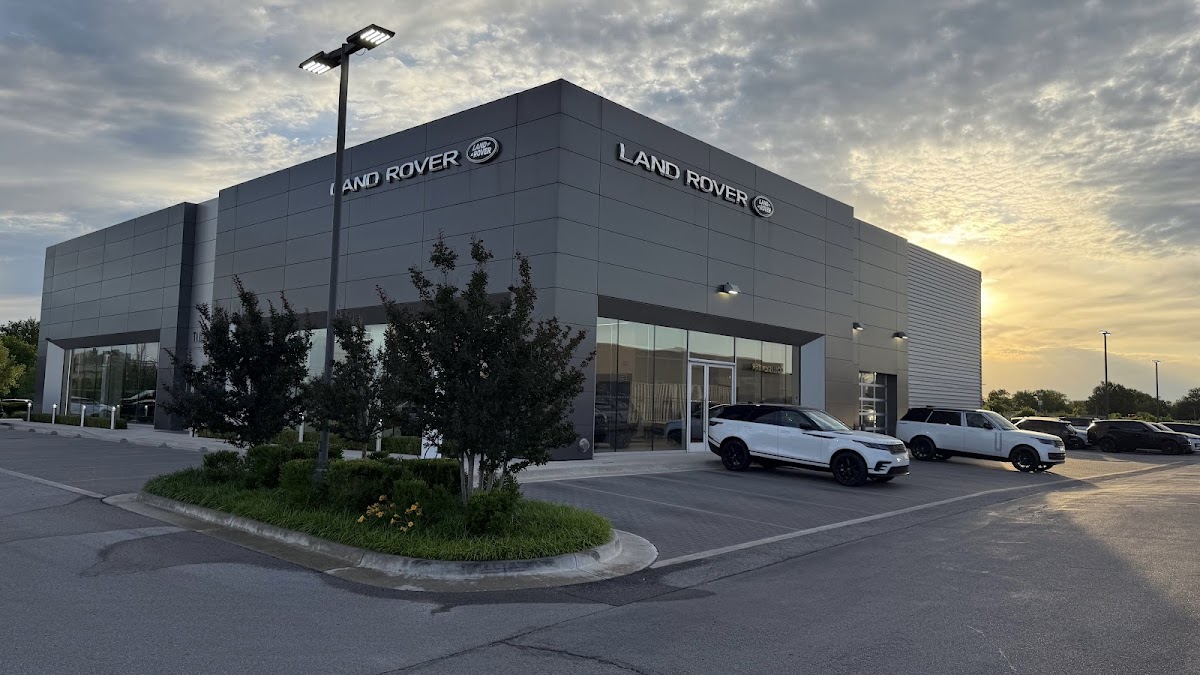 Land Rover Tulsa photo 1