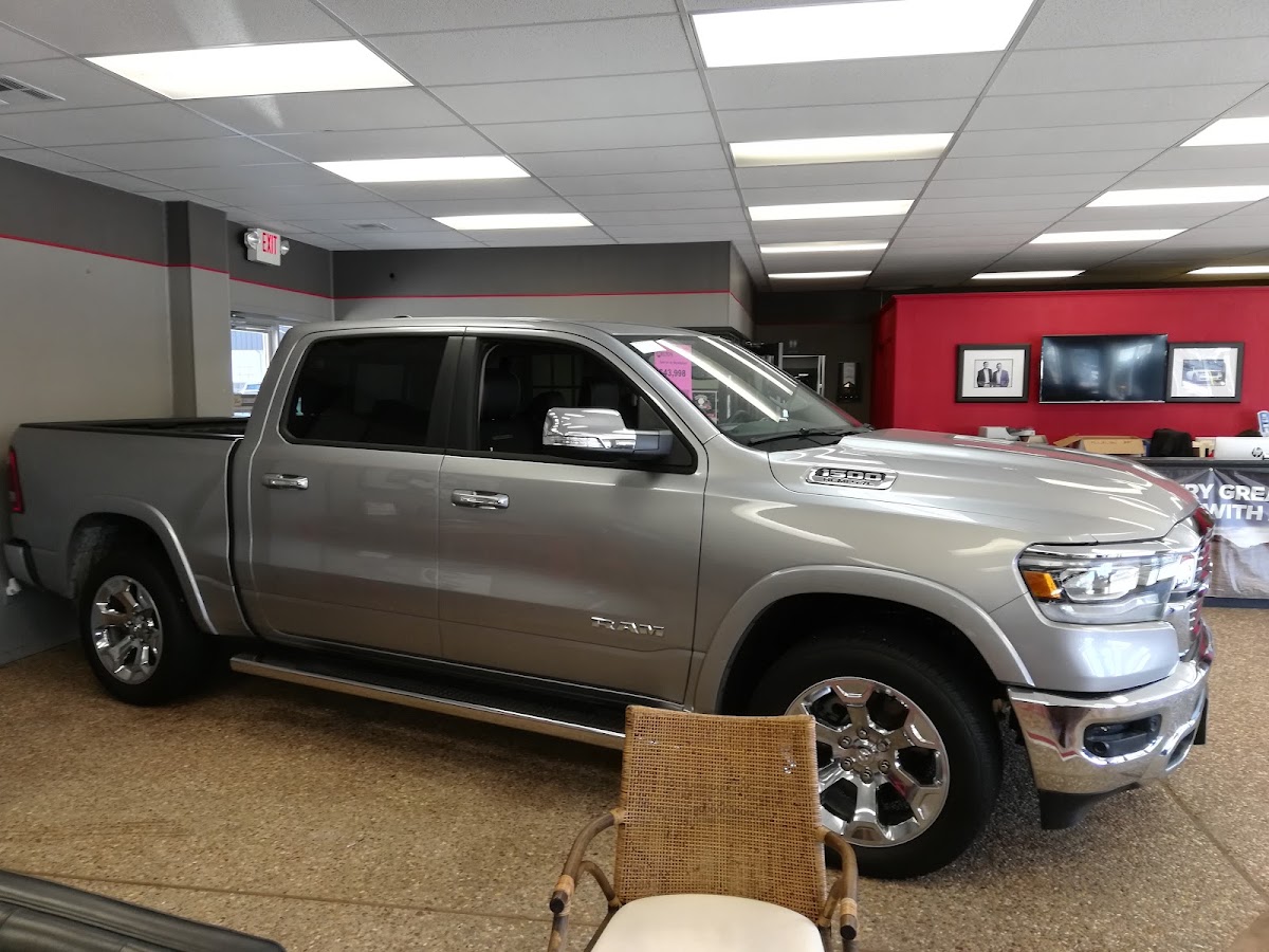 Melton Chrysler Dodge Jeep Ram photo 4