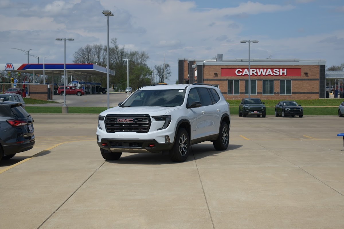 Vermilion Chevrolet GMC photo 4