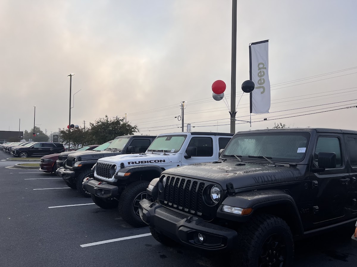 Albany Chrysler Dodge Jeep Ram photo 5