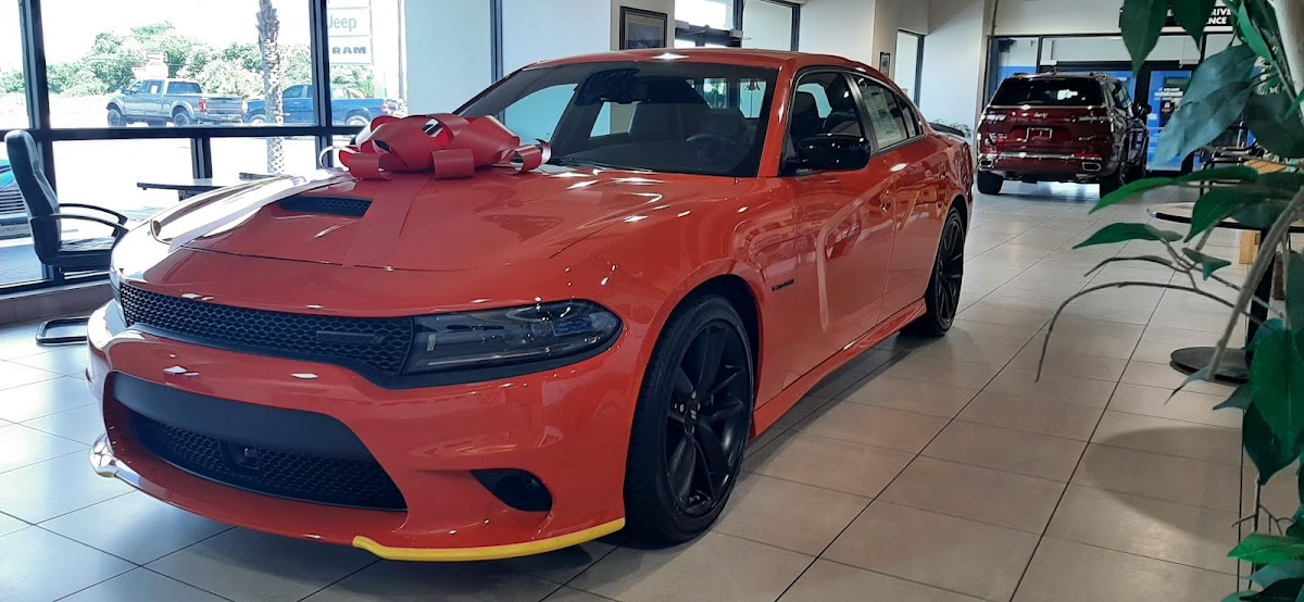 Okeechobee Chrysler Dodge Jeep Ram photo 2