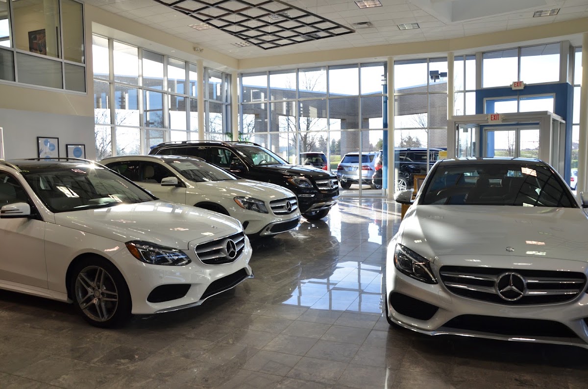 Crown Mercedes-Benz Dublin photo 4