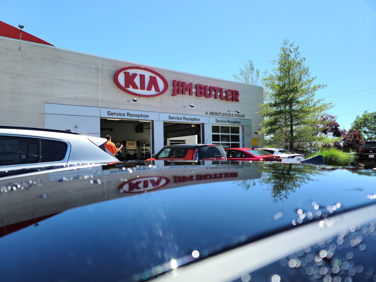 Jim Butler Kia Chesterfield photo 1