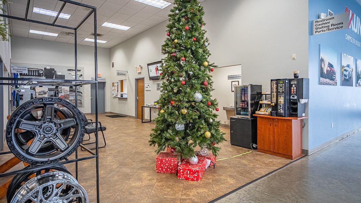 Kunes Country Chrysler Dodge Jeep Ram of Platteville photo 3
