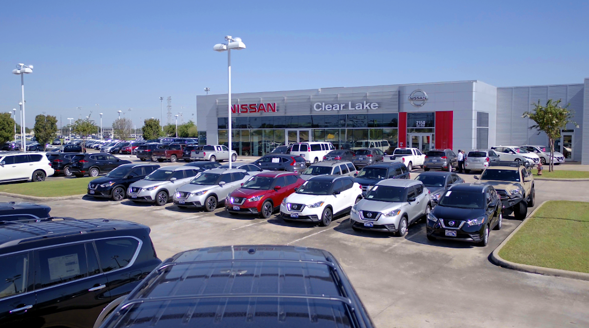 Clear Lake Nissan photo 2
