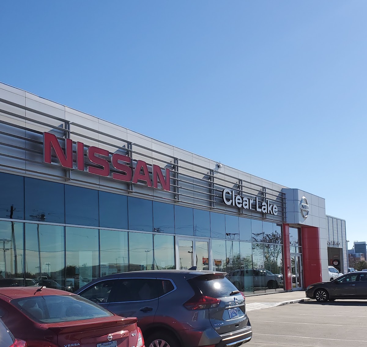 Clear Lake Nissan photo 1