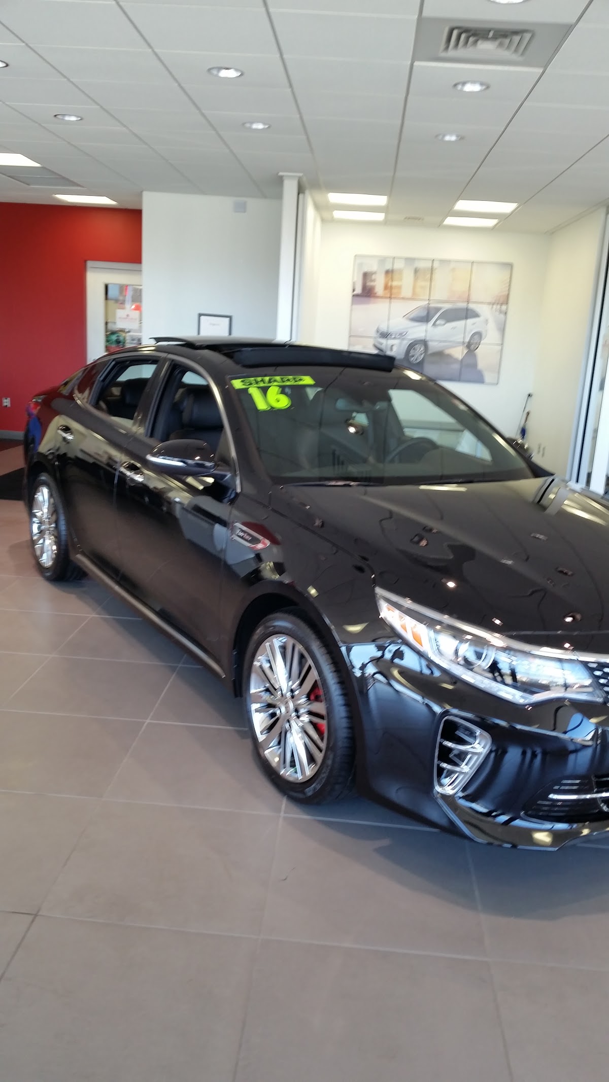 Briggs Kia Topeka photo 4