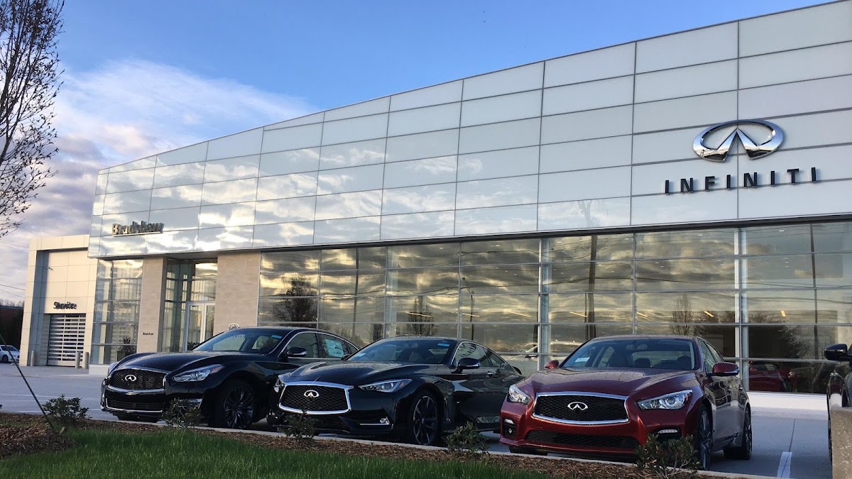 INFINITI Greenville photo 1