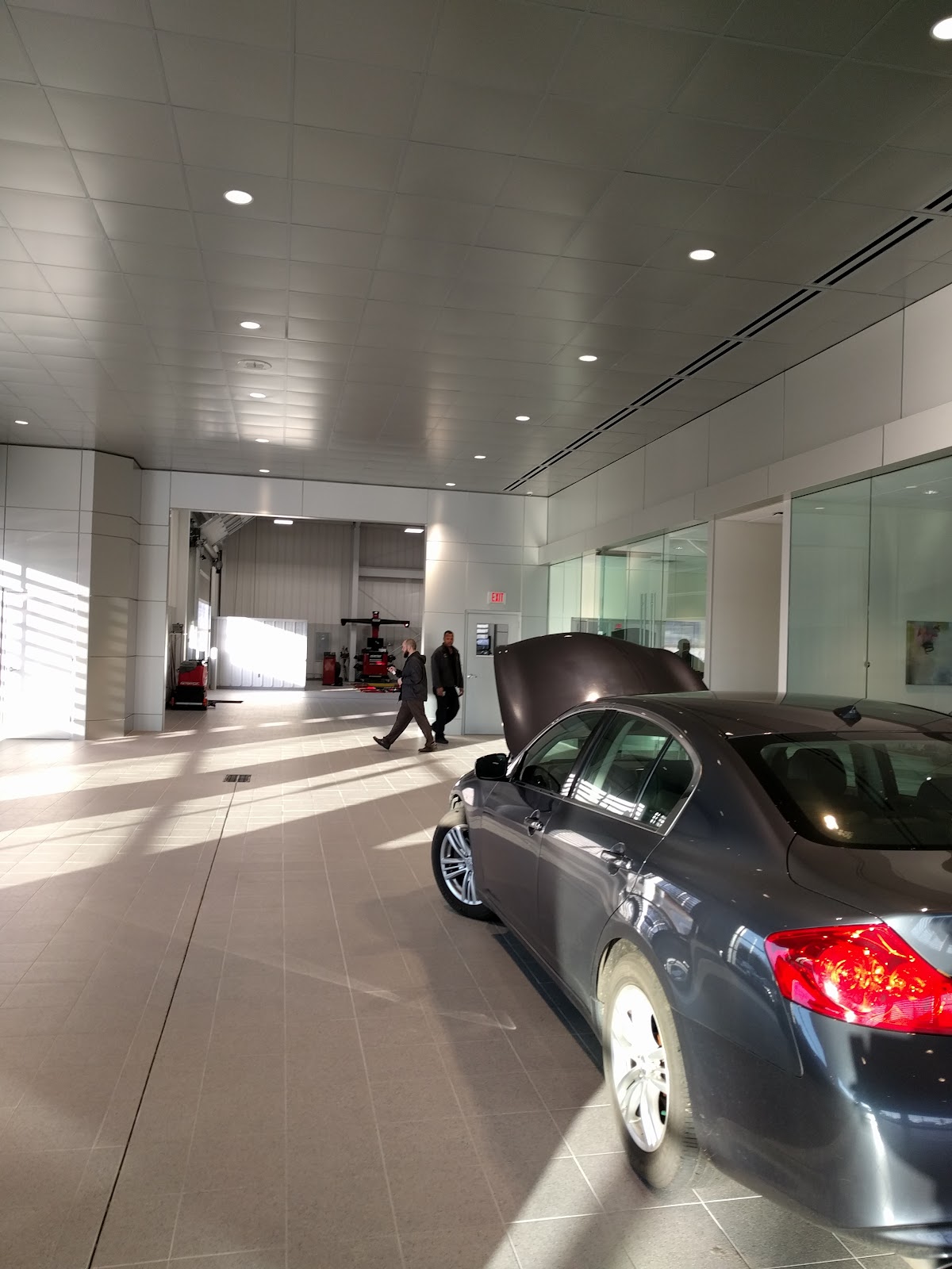INFINITI Greenville photo 2