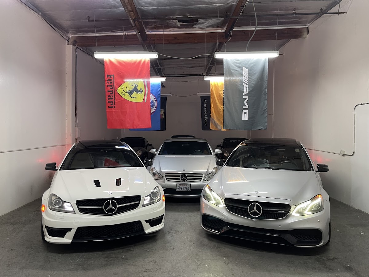 HW Autohaus photo 1