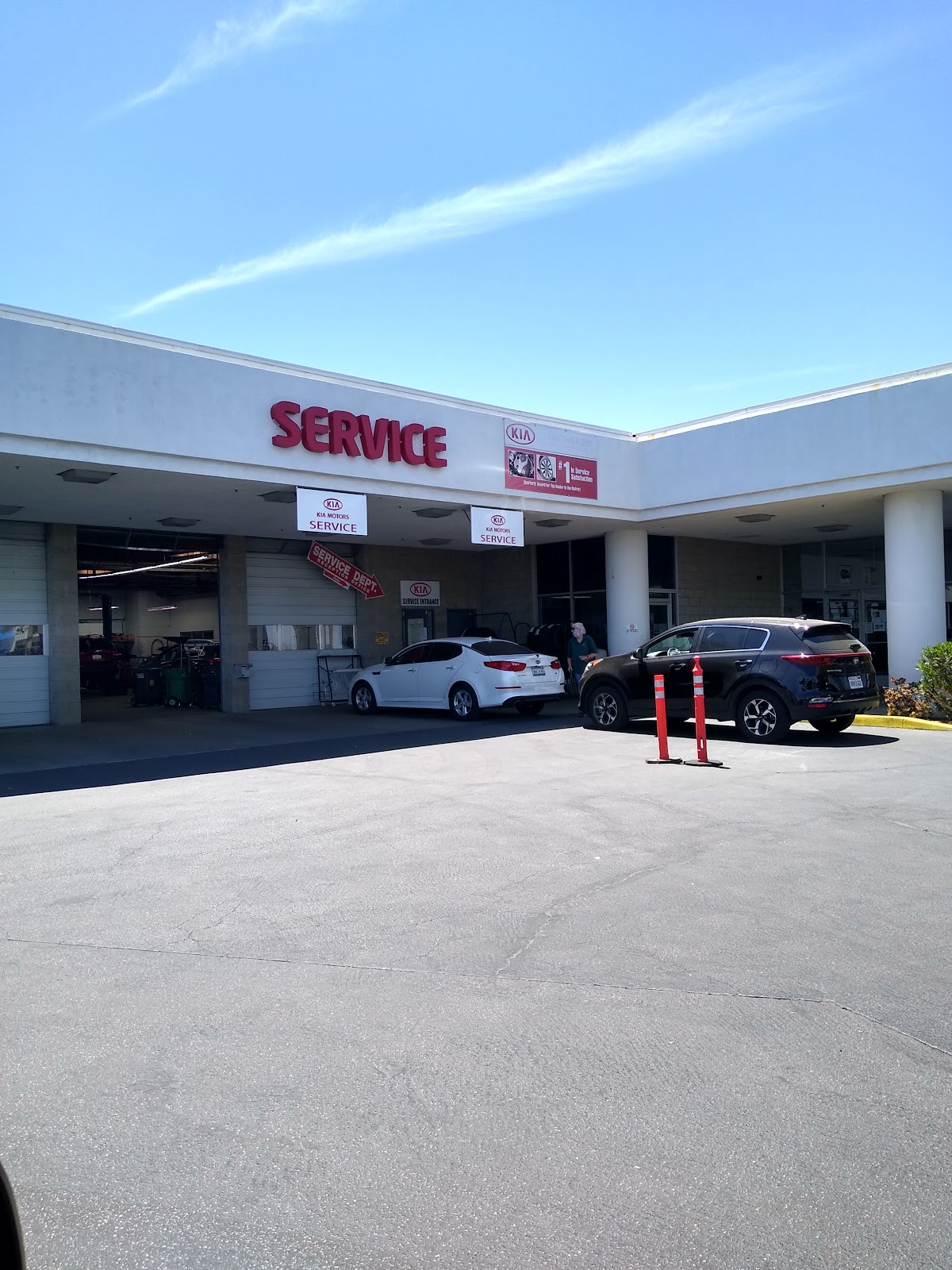 Trust Palmdale Kia photo 1