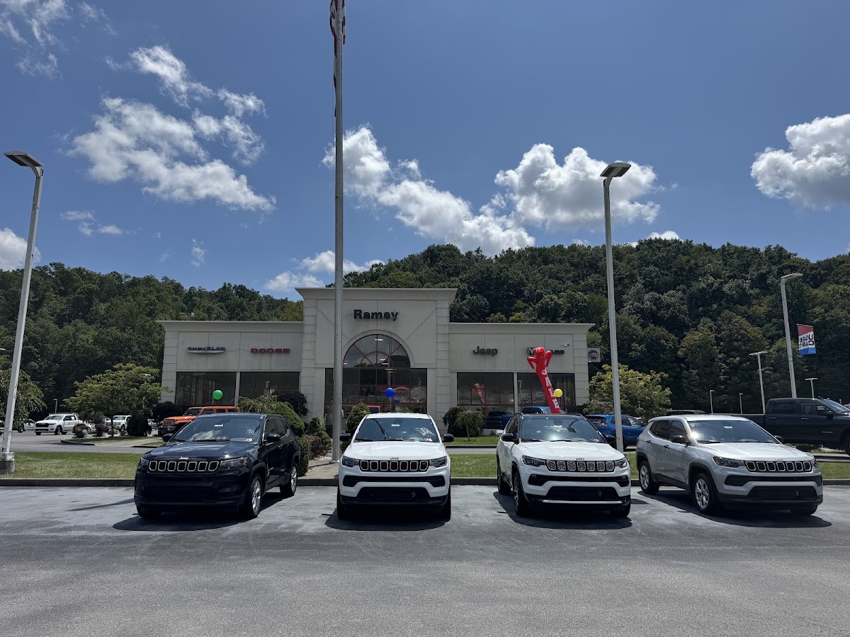 Ramey Chrysler Dodge Jeep Ram photo 4