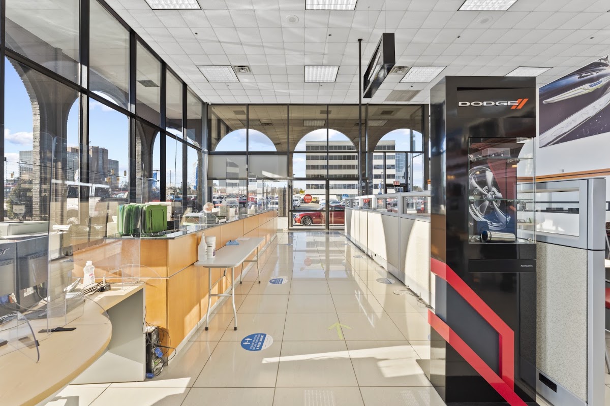 Koons Tysons Chrysler Dodge Jeep Ram photo 3