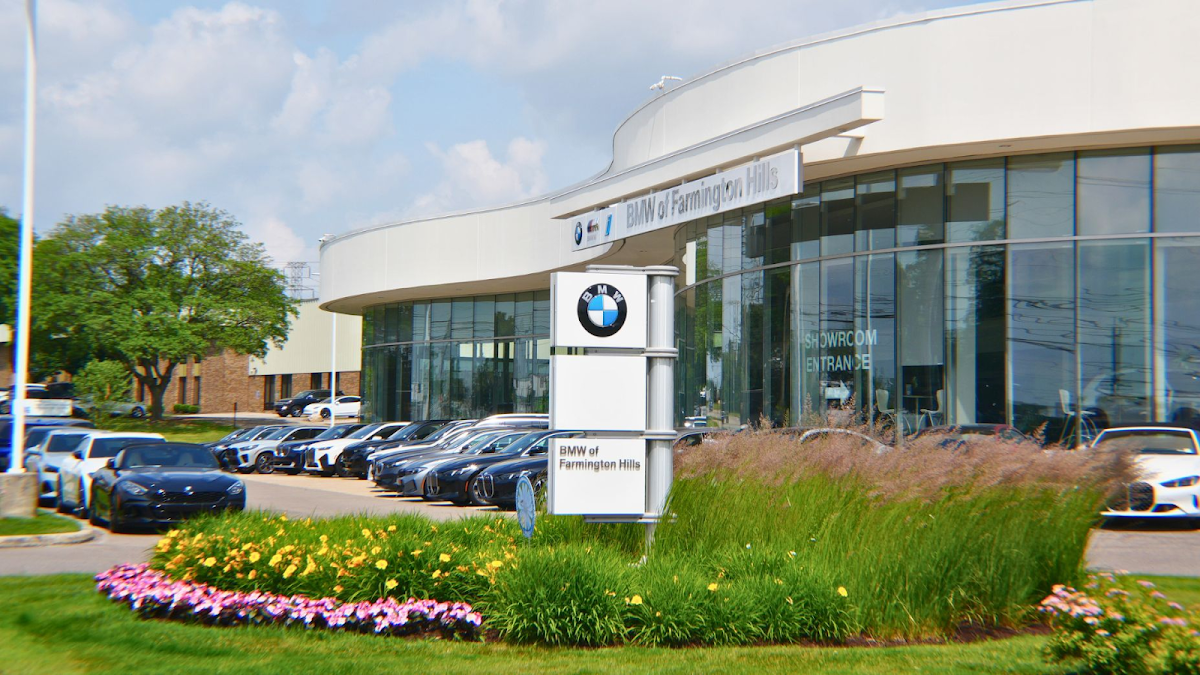 BMW of Farmington Hills photo 1