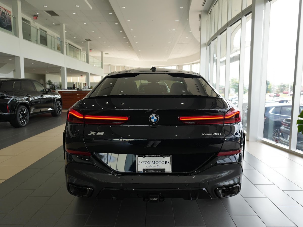 BMW of Farmington Hills photo 3