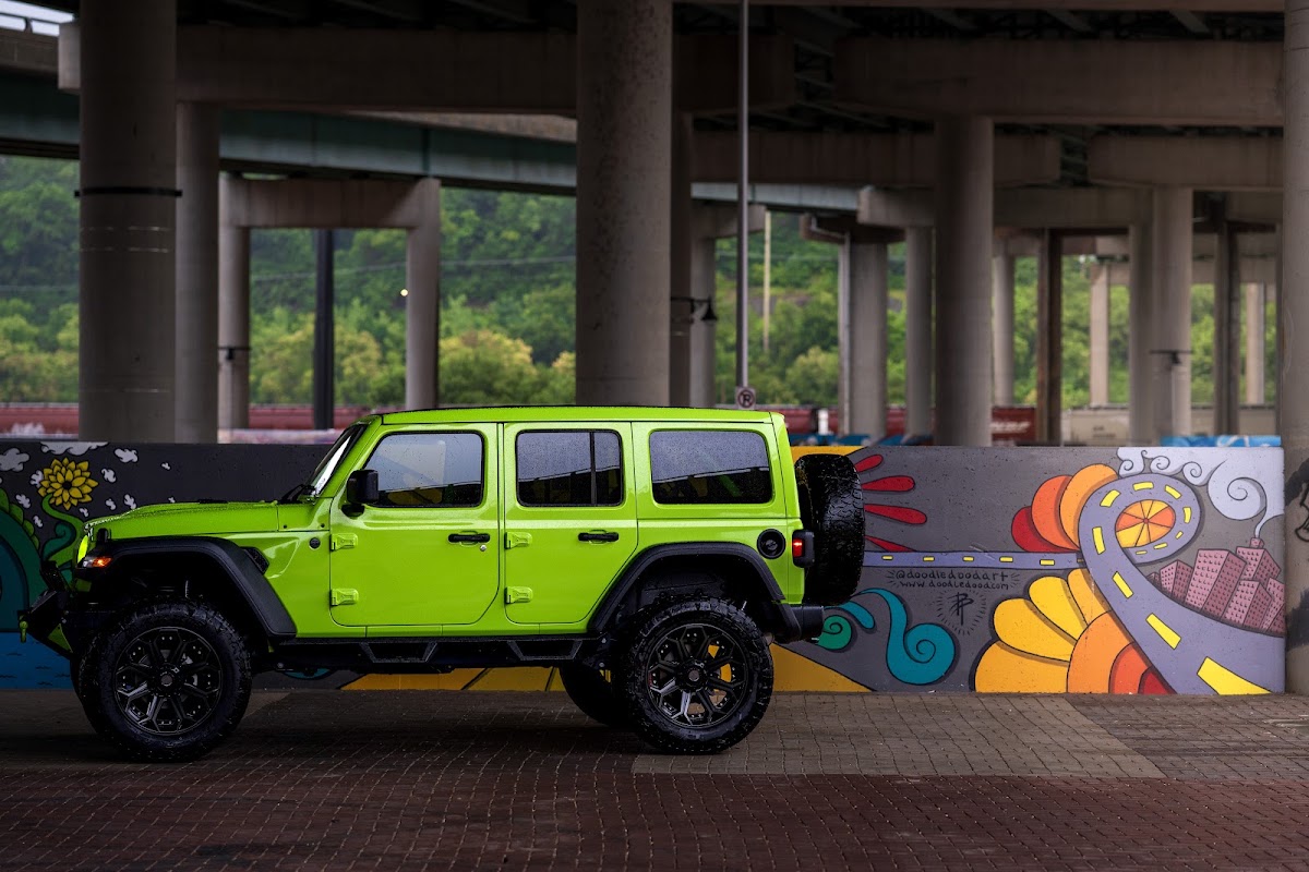 McCarthy Chrysler Dodge Jeep Ram Lees Summit photo 2