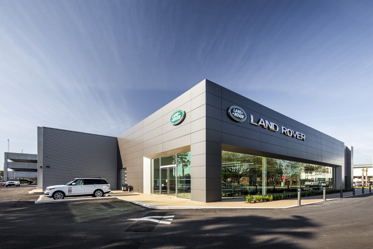 Land Rover Tampa photo 1
