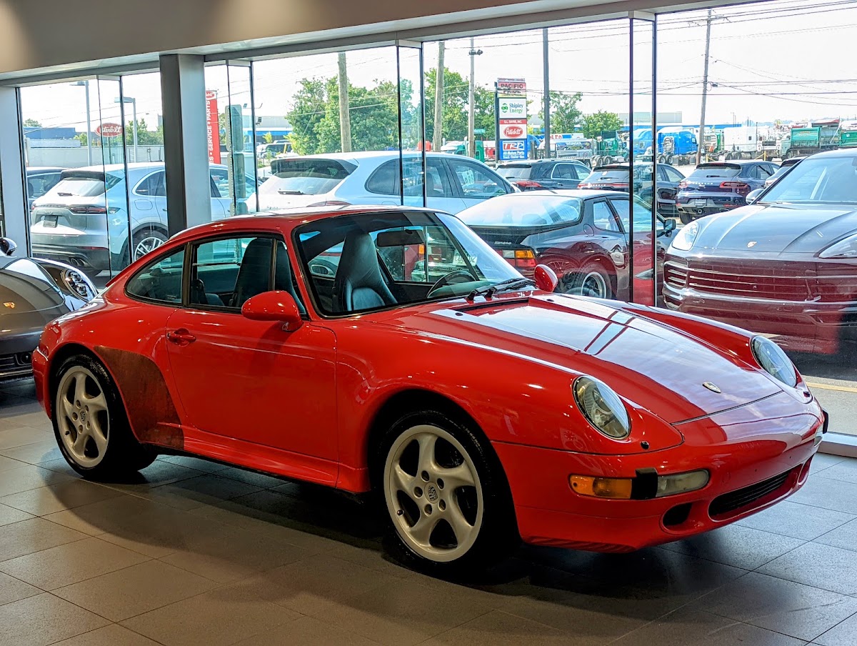 Porsche Conshohocken photo 3