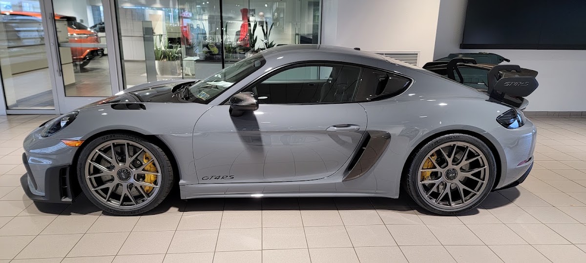 Porsche Conshohocken photo 5