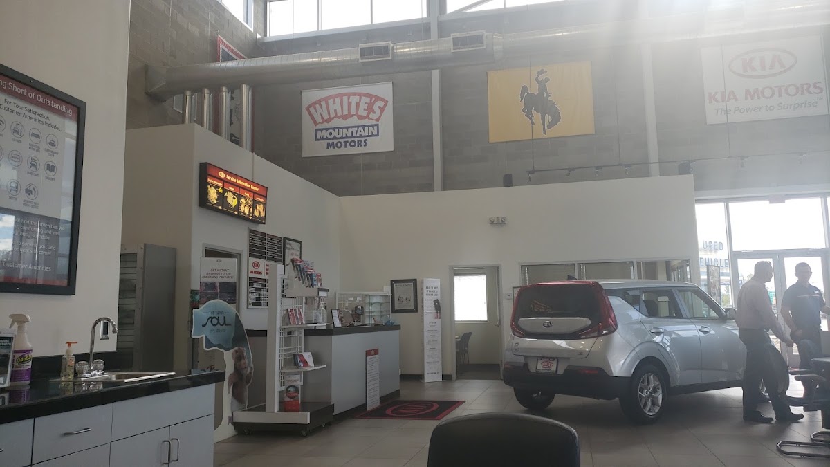 White's Mountain Kia photo 5