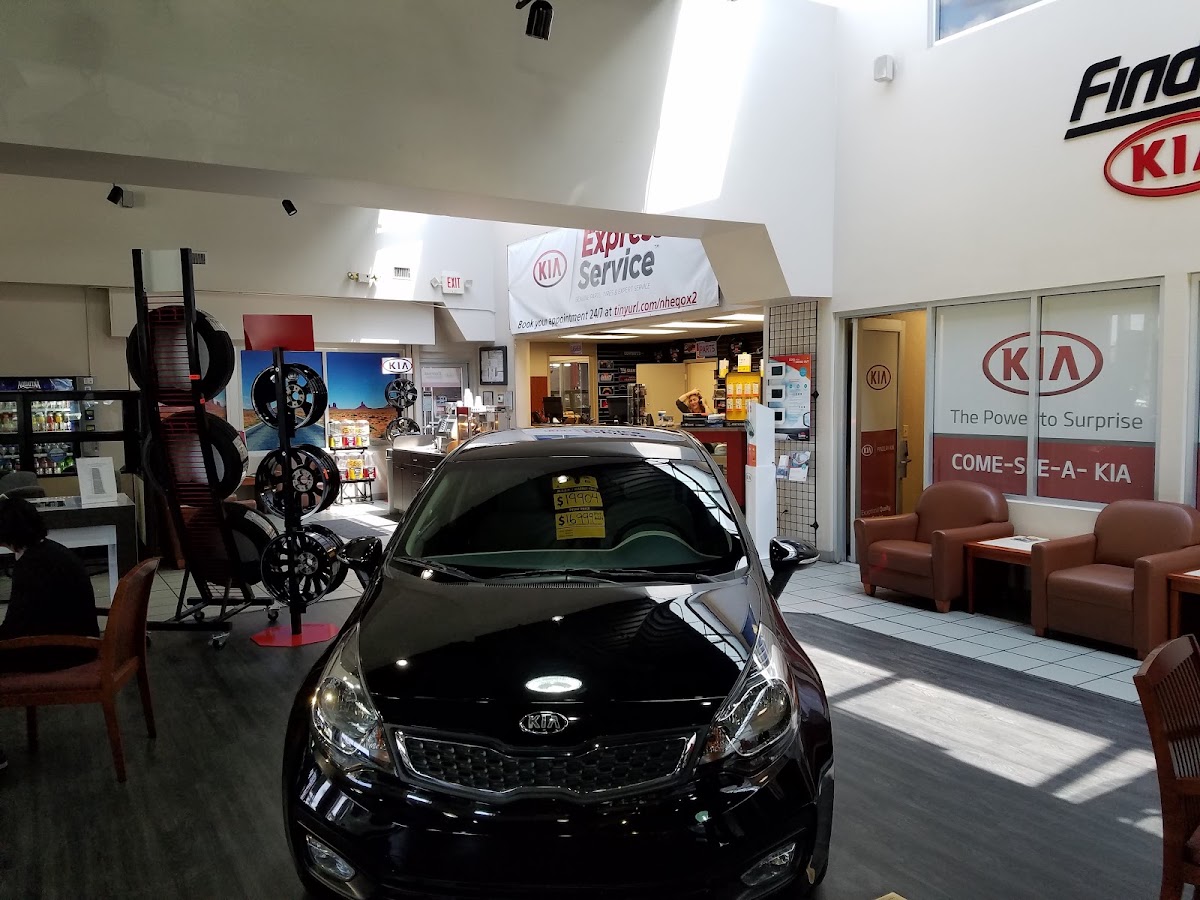 Findlay Kia Las Vegas photo 5