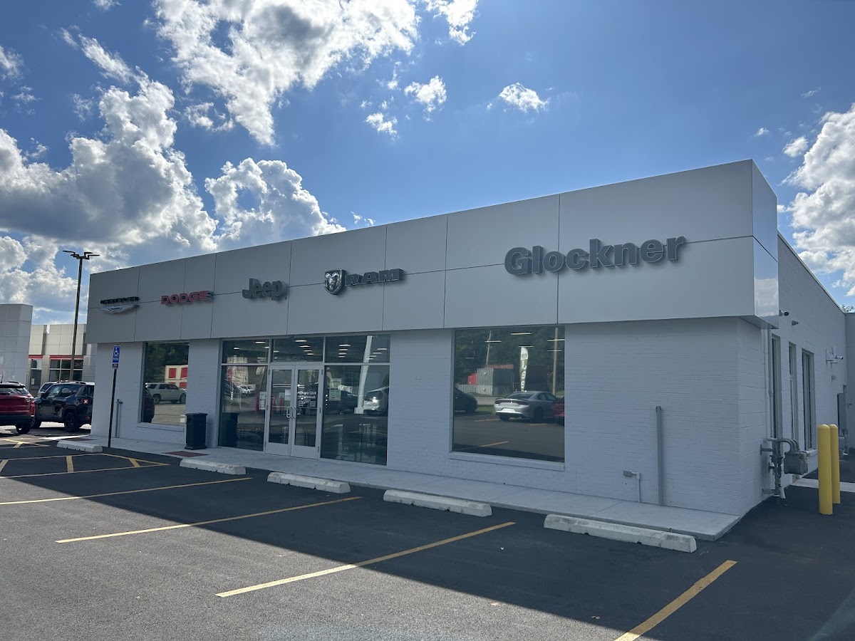 Glockner Chrysler Dodge Jeep Ram of Portsmouth photo 1