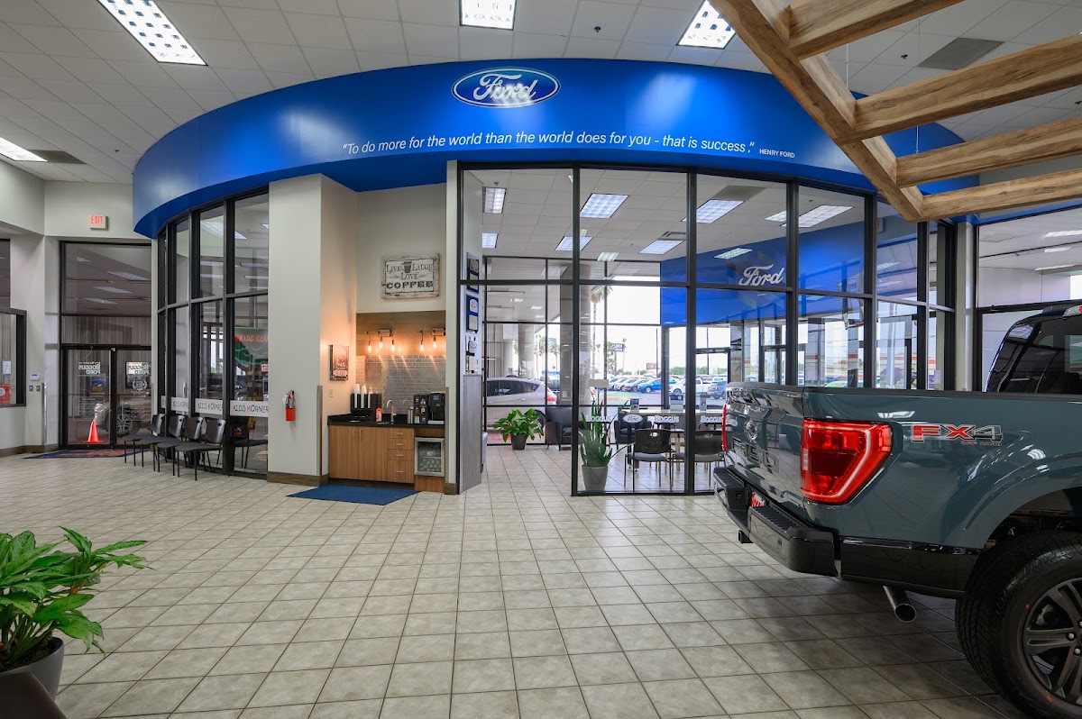 Sames Ford Harlingen photo 3