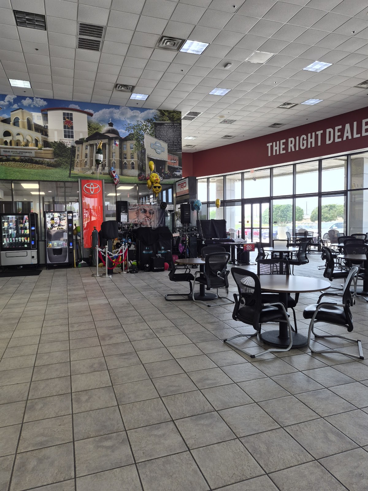 San Marcos Toyota photo 3