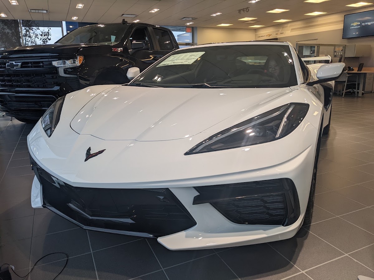 Golling Chevrolet Inc photo 2