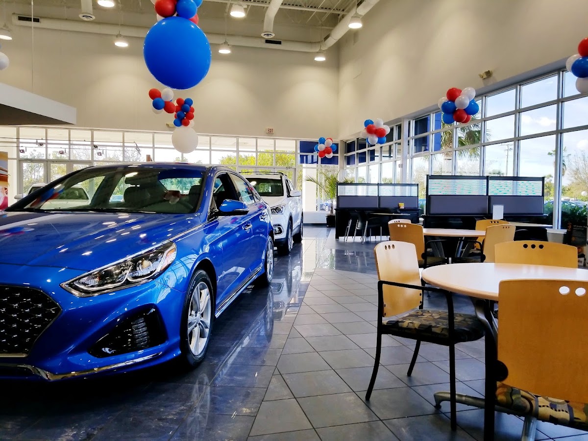Hyundai of Fort Myers photo 5