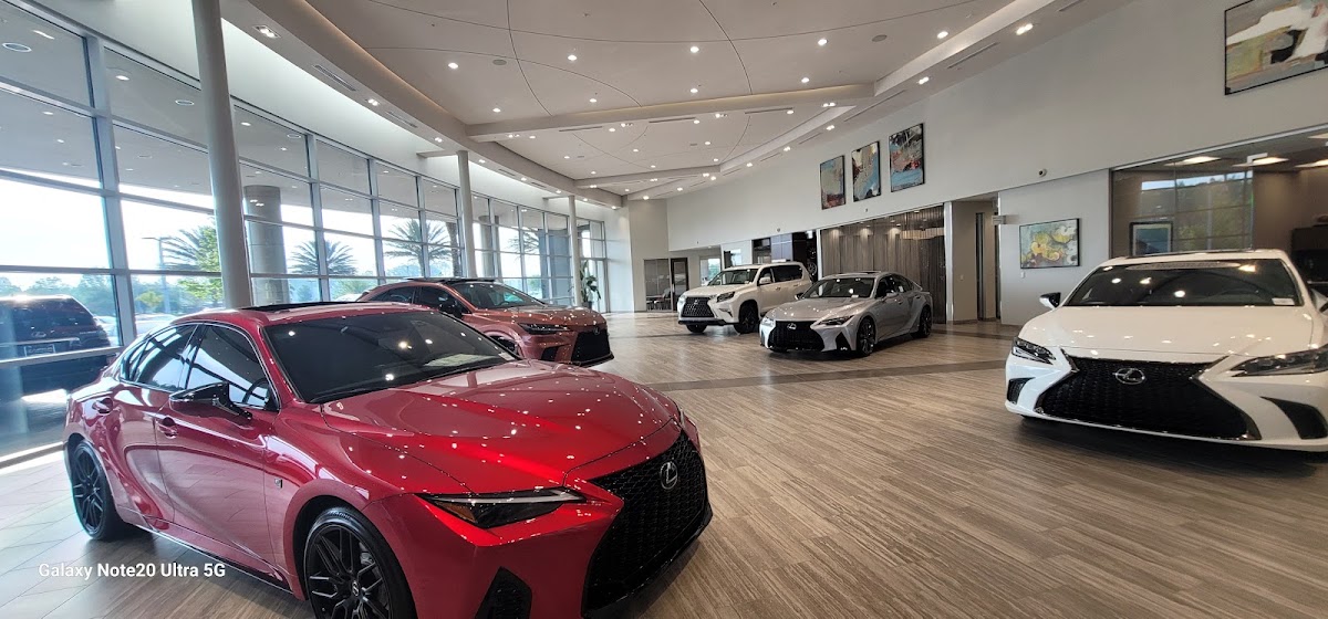 Lexus of Wesley Chapel photo 3