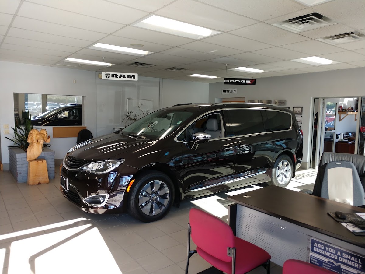 Otto Chrysler Dodge Jeep Ram photo 2