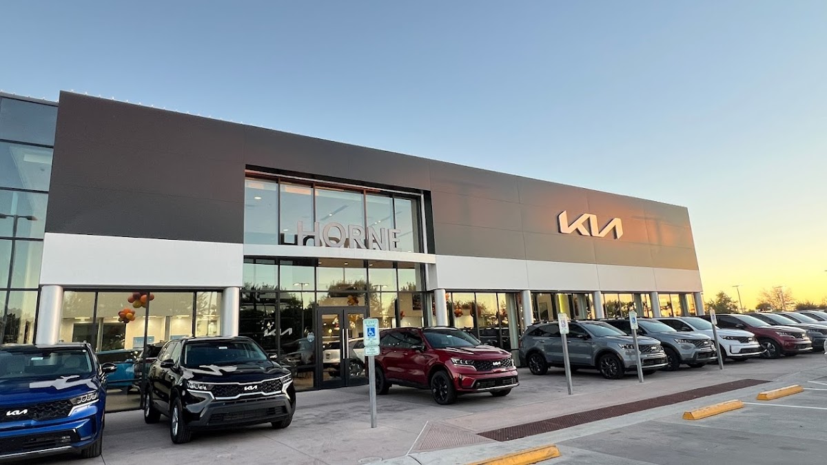 Horne Kia Gilbert photo 1