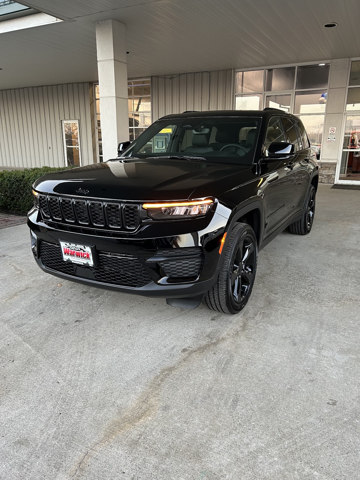 Chrysler Dodge Jeep Ram of Warwick photo 3
