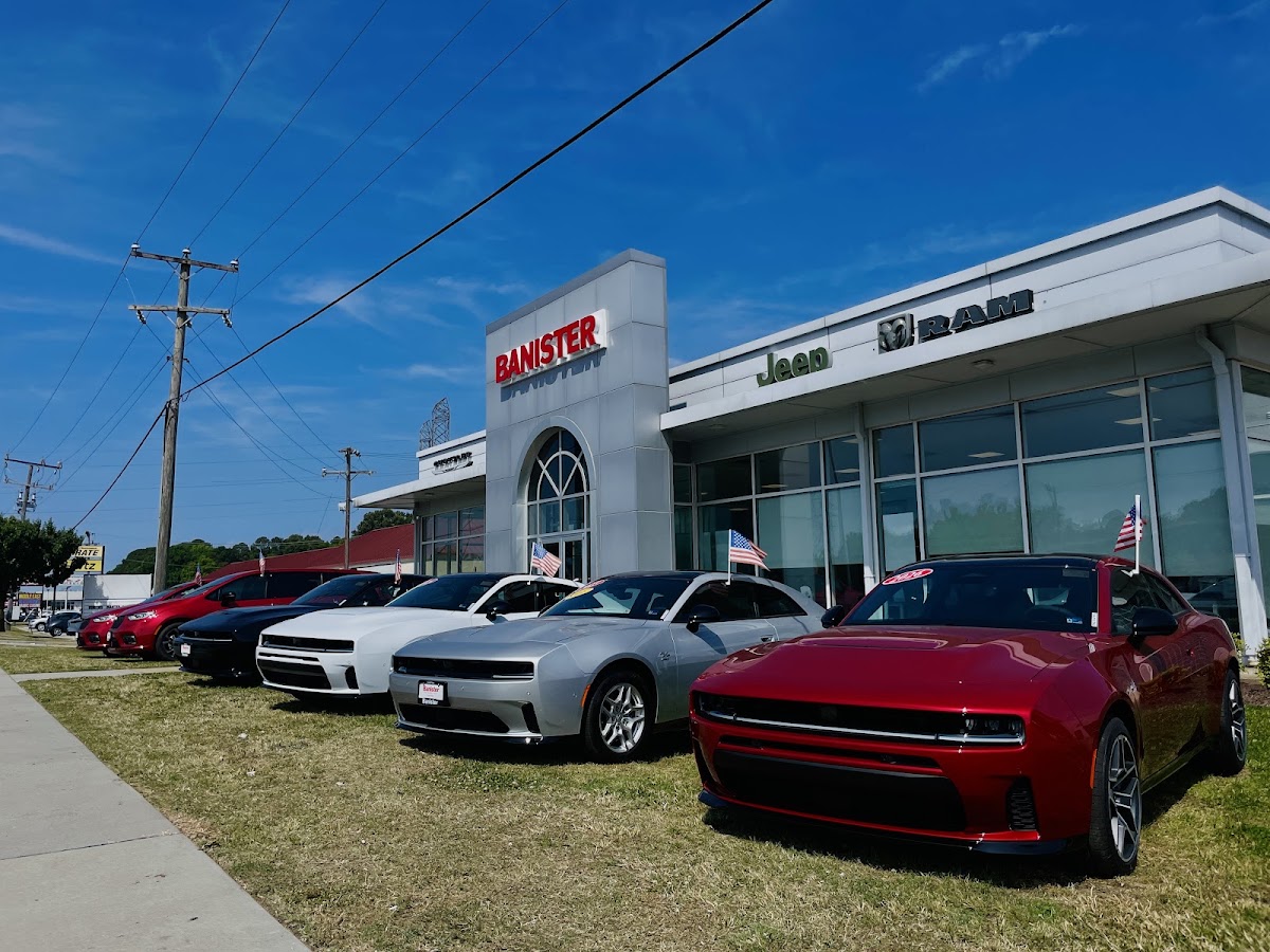 Banister Chrysler Dodge Jeep Ram Hampton photo 4
