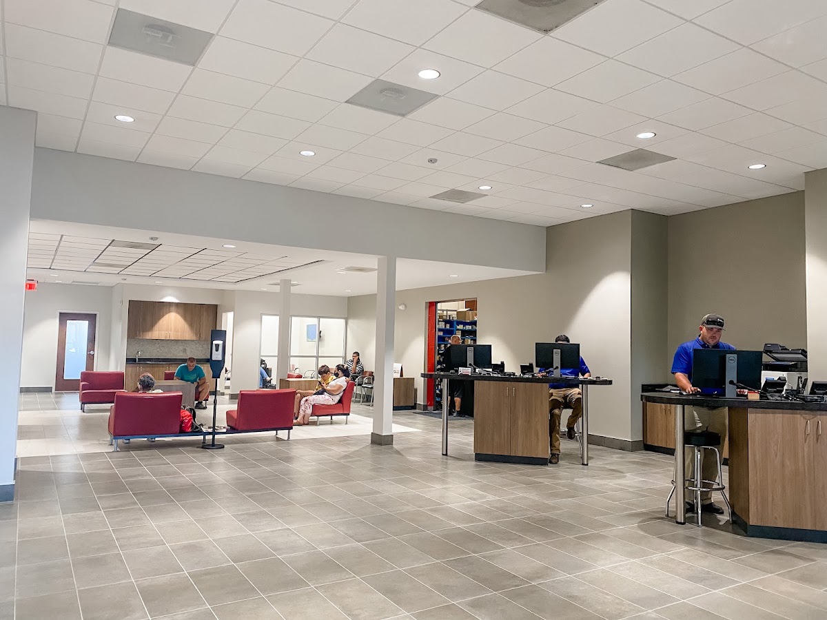 Fred Anderson Toyota of Sanford photo 4