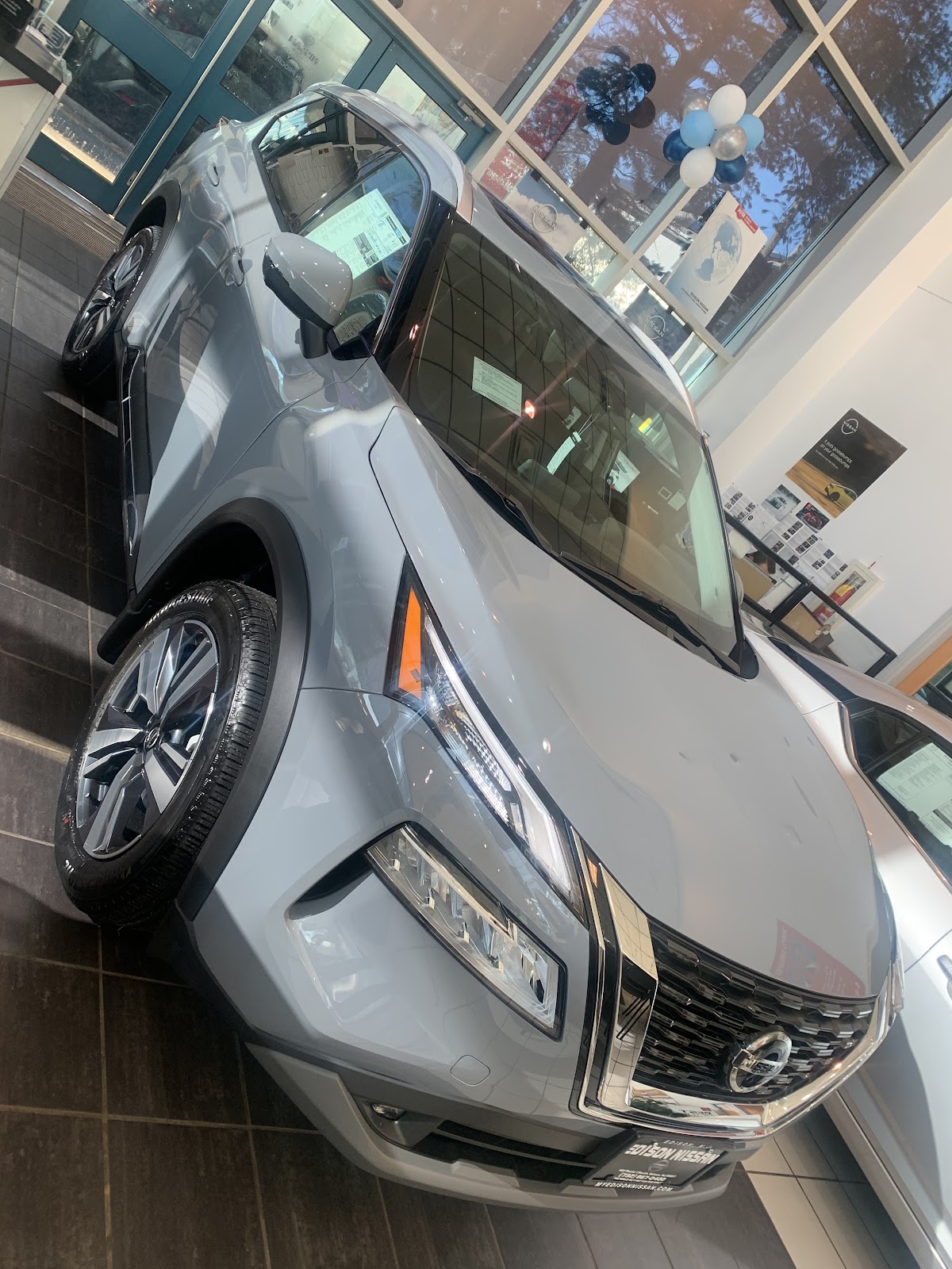 Edison Nissan photo 2