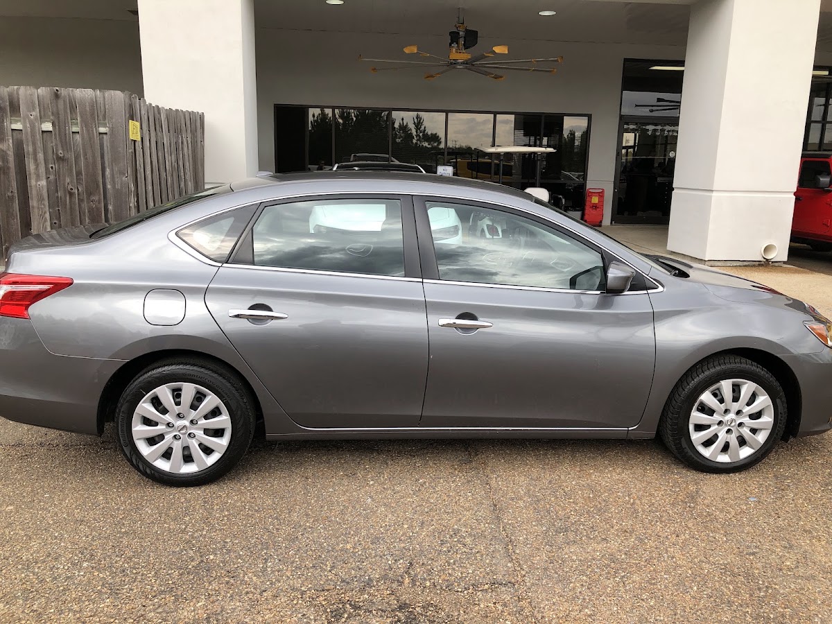 Mac Haik Chrysler Dodge Jeep Ram Flowood photo 4