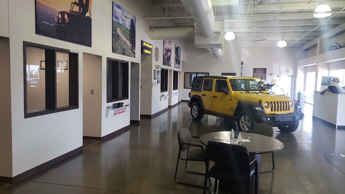 Expressway Chrysler Dodge Jeep RAM of Mount Vernon photo 5